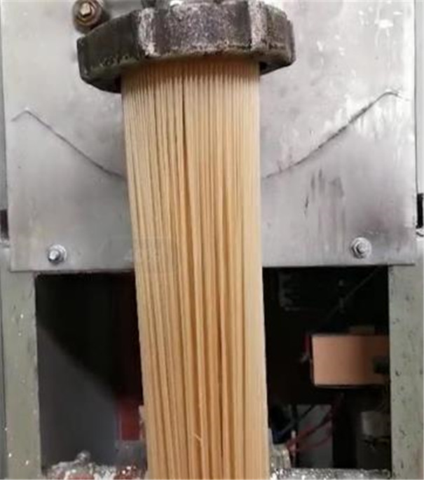 機(jī)械粉條-擠出成型 機(jī)械粉條-擠出成型