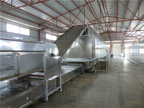 漏瓢式紅薯粉條機(jī)的特點(diǎn)與功能有哪些？小型紅薯粉條機(jī)有哪些？